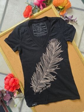 Sevenly Black V-Neck Tee with Blush Feather Print
